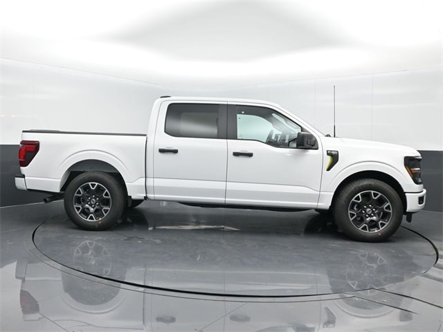 new 2024 Ford F-150 car, priced at $47,045