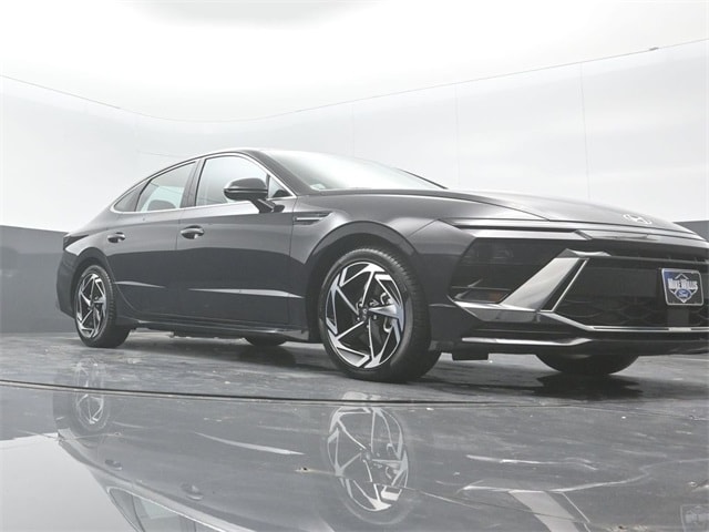 used 2024 Hyundai Sonata car, priced at $22,966