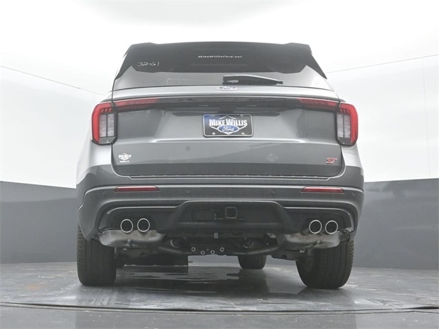 new 2025 Ford Explorer car, priced at $54,365