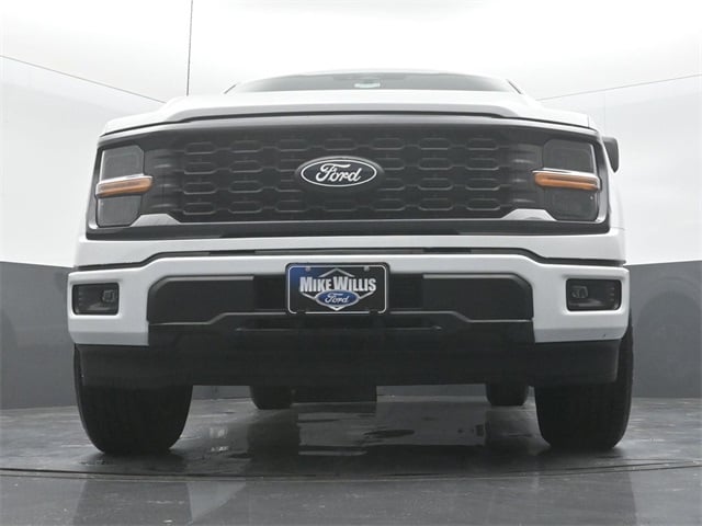 new 2025 Ford F-150 car, priced at $42,130