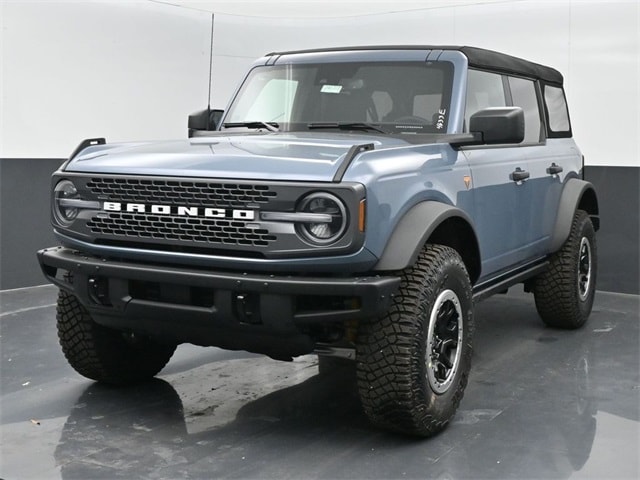 new 2024 Ford Bronco car, priced at $62,805