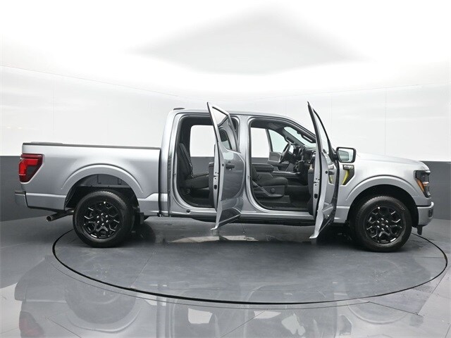 new 2025 Ford F-150 car, priced at $46,245