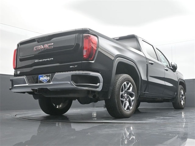 used 2022 GMC Sierra 1500 car, priced at $40,626