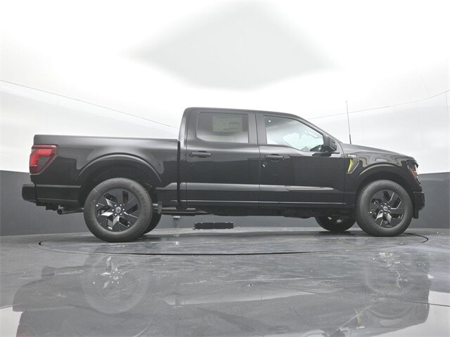 new 2025 Ford F-150 car, priced at $42,330