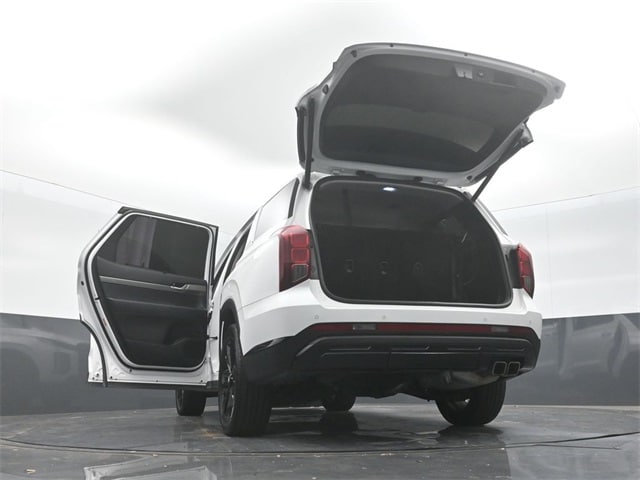 used 2024 Hyundai Palisade car, priced at $37,543