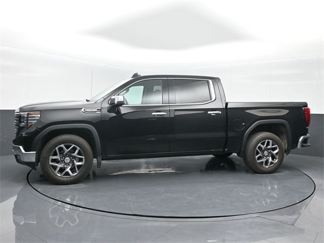 used 2022 GMC Sierra 1500 car, priced at $40,626