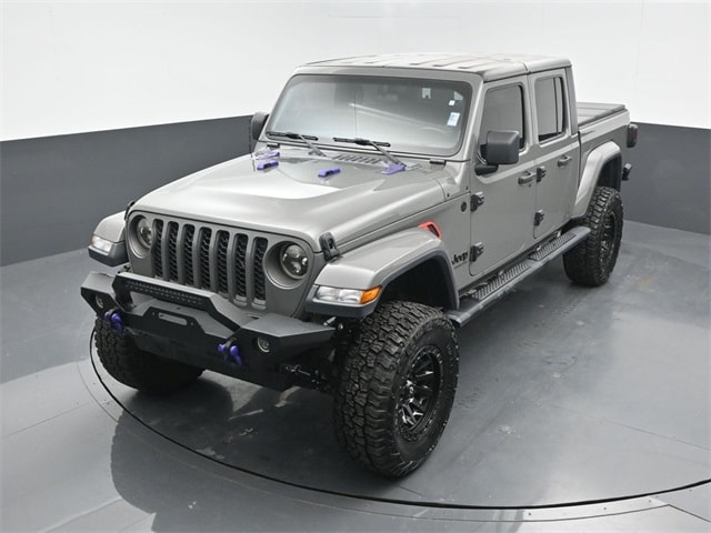 used 2020 Jeep Gladiator car, priced at $33,983