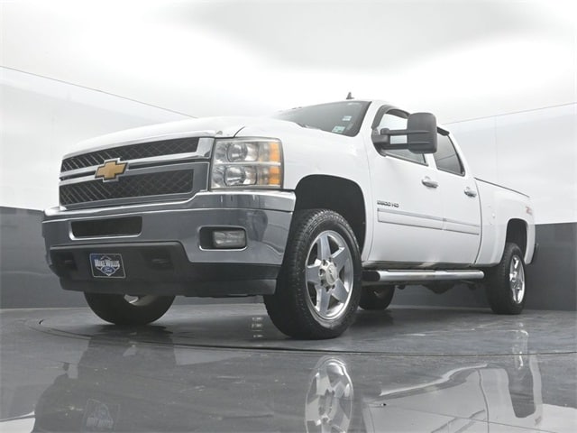 used 2014 Chevrolet Silverado 2500HD car, priced at $22,298