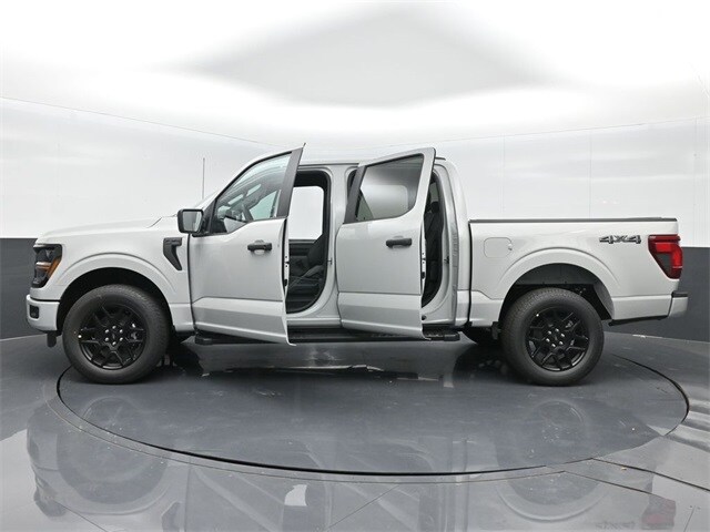 new 2024 Ford F-150 car, priced at $49,179