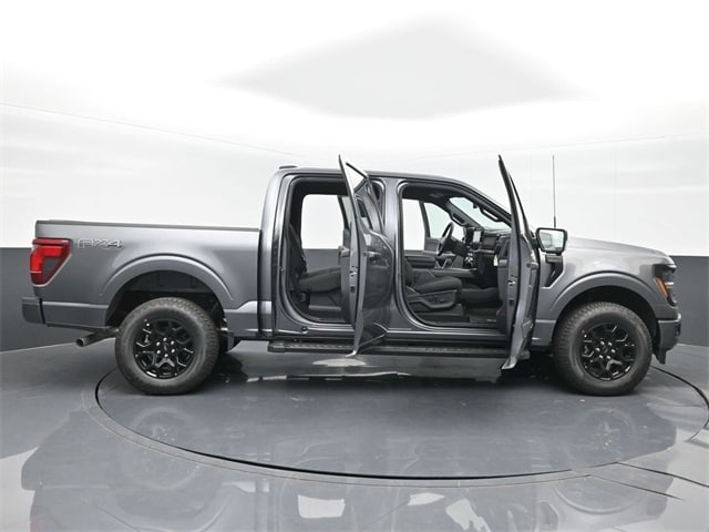 new 2024 Ford F-150 car, priced at $56,580