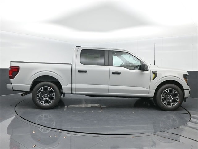 new 2024 Ford F-150 car, priced at $47,045