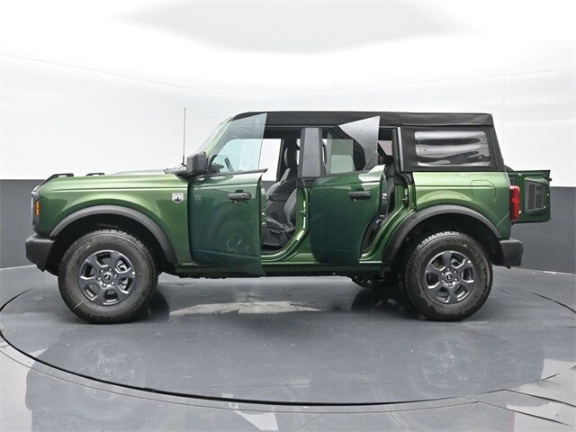 new 2024 Ford Bronco car, priced at $43,950