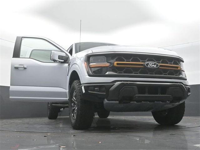 new 2025 Ford F-150 car, priced at $72,308