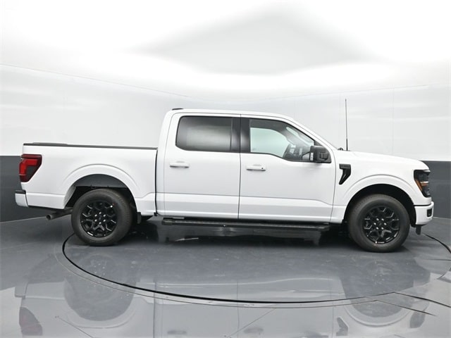 new 2024 Ford F-150 car, priced at $52,595