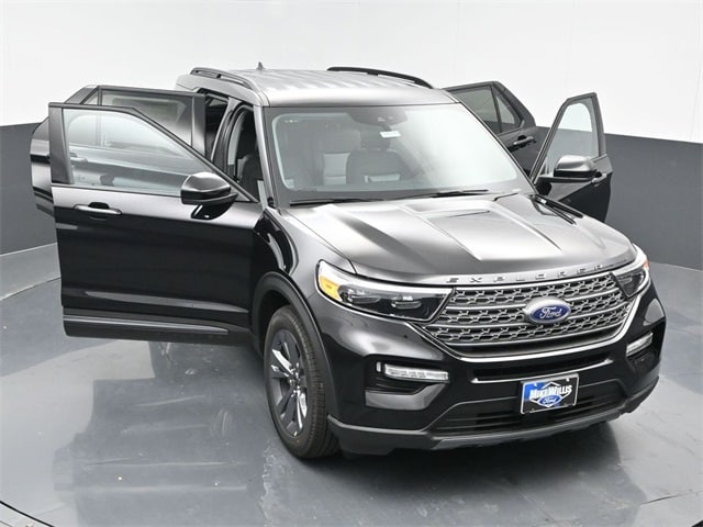 new 2024 Ford Explorer car, priced at $40,780