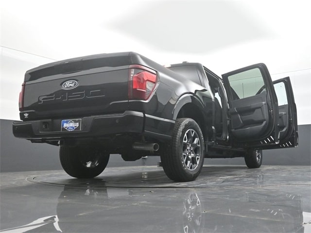 new 2025 Ford F-150 car, priced at $46,640