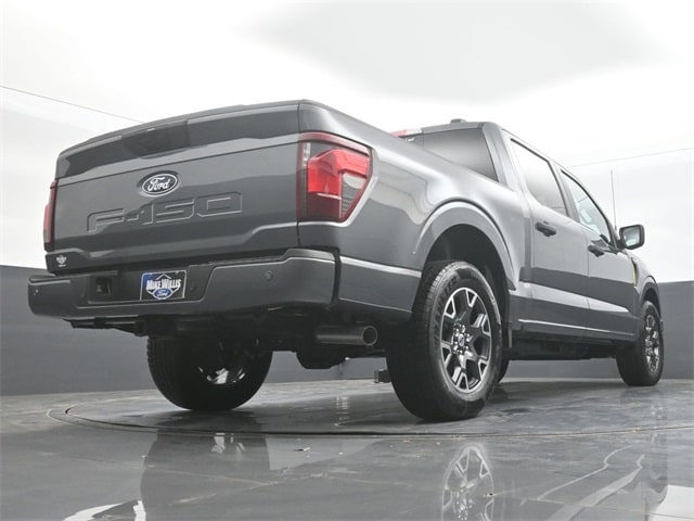 new 2025 Ford F-150 car, priced at $43,083