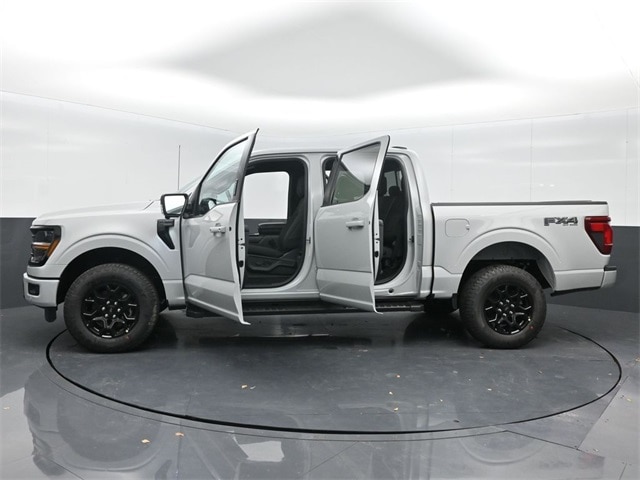 new 2024 Ford F-150 car, priced at $55,140