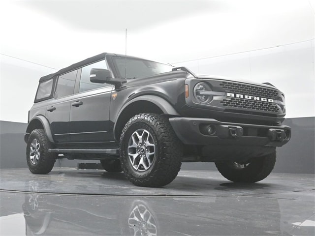 used 2023 Ford Bronco car, priced at $47,154