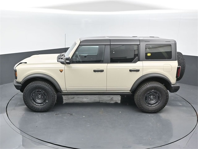 new 2025 Ford Bronco car, priced at $66,960