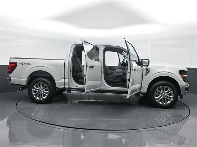 new 2024 Ford F-150 car, priced at $60,315