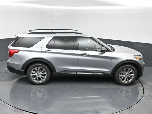 new 2024 Ford Explorer car, priced at $41,075