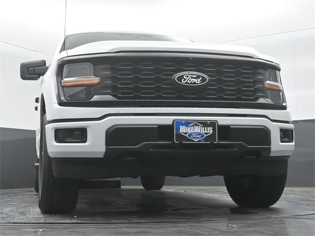 new 2025 Ford F-150 car, priced at $49,742
