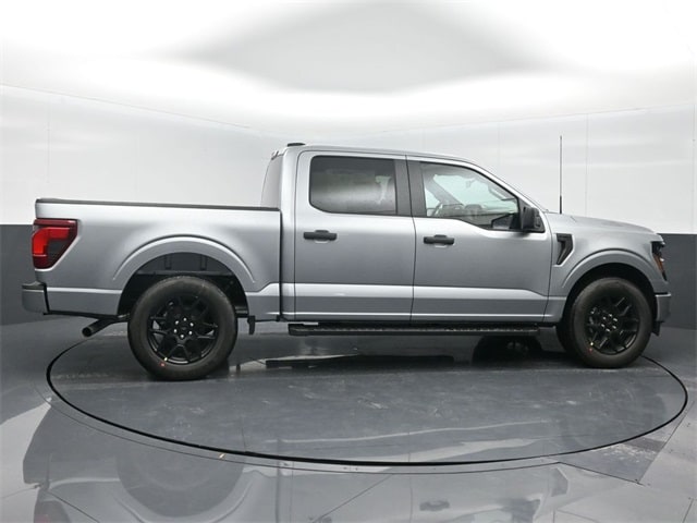 new 2025 Ford F-150 car, priced at $49,365