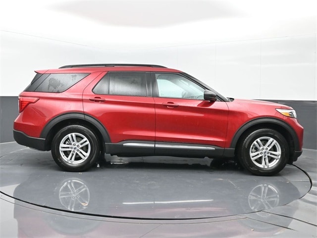 new 2024 Ford Explorer car, priced at $38,140