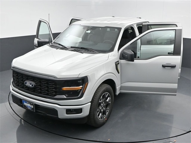 new 2024 Ford F-150 car, priced at $47,996