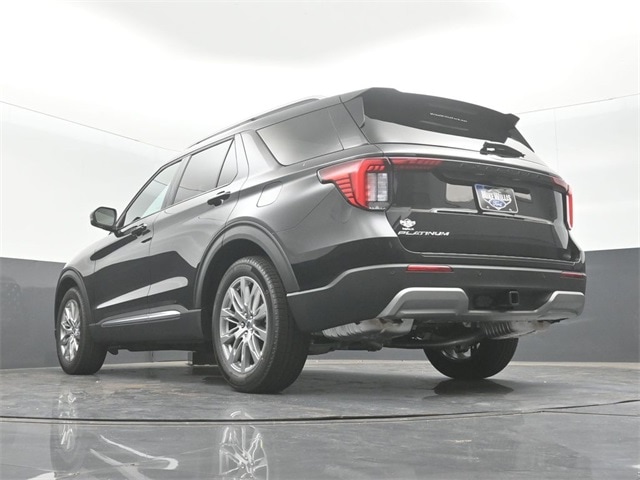 new 2025 Ford Explorer car, priced at $50,195