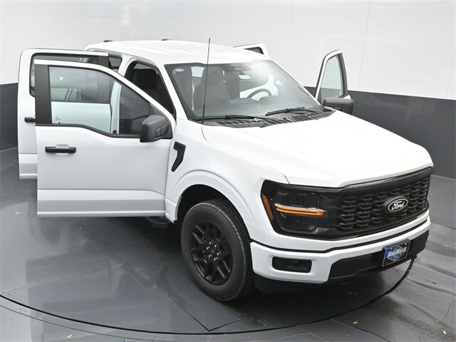 new 2024 Ford F-150 car, priced at $52,502