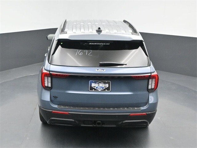 new 2025 Ford Explorer car, priced at $45,075