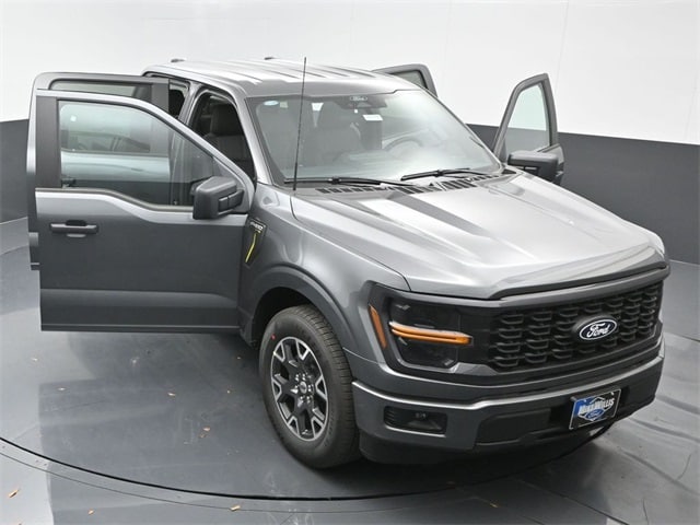 new 2024 Ford F-150 car, priced at $47,045