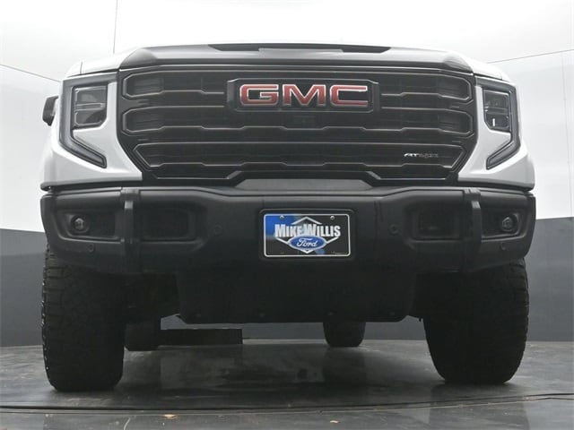 used 2023 GMC Sierra 1500 car, priced at $59,567