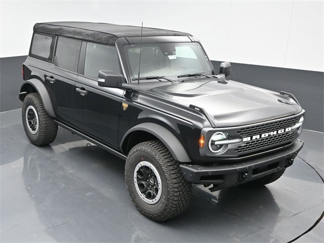 new 2024 Ford Bronco car, priced at $58,740