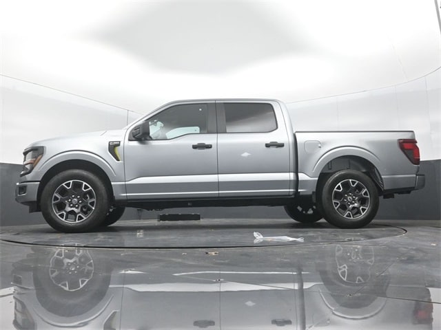 new 2025 Ford F-150 car, priced at $43,083