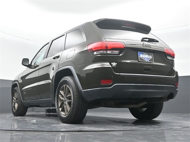 used 2016 Jeep Grand Cherokee car, priced at $14,626