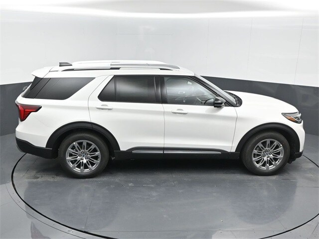 new 2025 Ford Explorer car, priced at $49,640