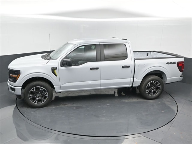 new 2025 Ford F-150 car, priced at $52,130