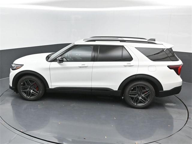 new 2025 Ford Explorer car, priced at $58,090