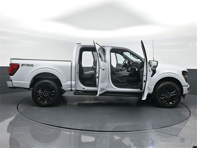new 2025 Ford F-150 car, priced at $63,274