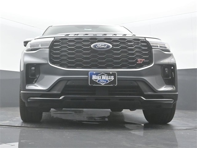 new 2025 Ford Explorer car, priced at $54,365