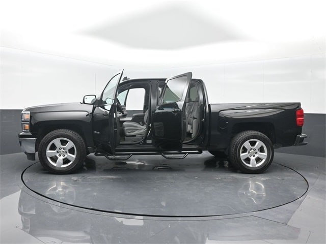 used 2015 Chevrolet Silverado 1500 car, priced at $18,959