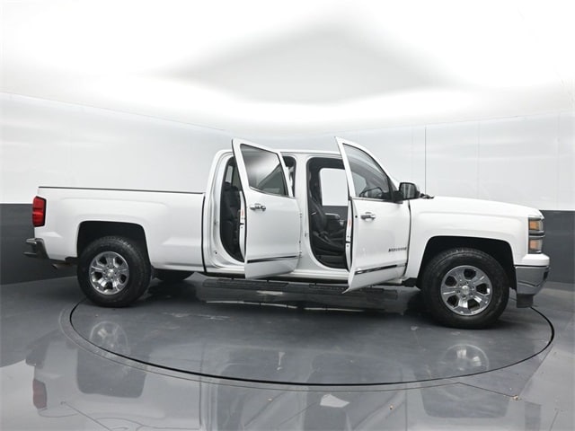 used 2015 Chevrolet Silverado 1500 car, priced at $23,994