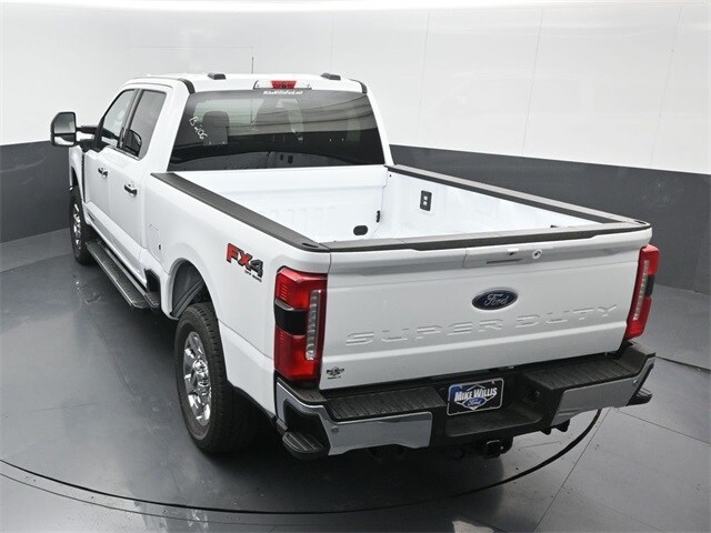 new 2025 Ford Super Duty car, priced at $75,570