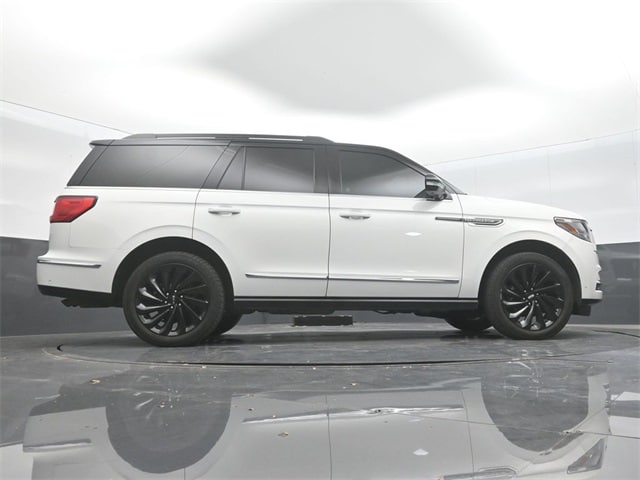 used 2021 Lincoln Navigator car, priced at $48,278