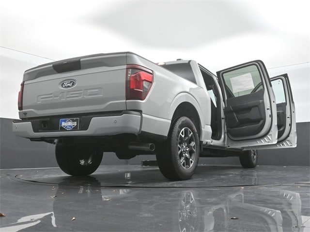 new 2024 Ford F-150 car, priced at $47,045