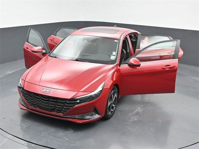 used 2022 Hyundai Elantra car, priced at $19,544