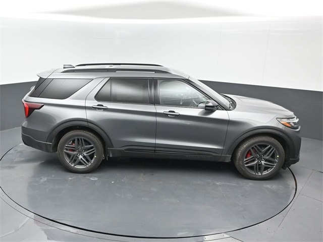 new 2025 Ford Explorer car, priced at $54,365
